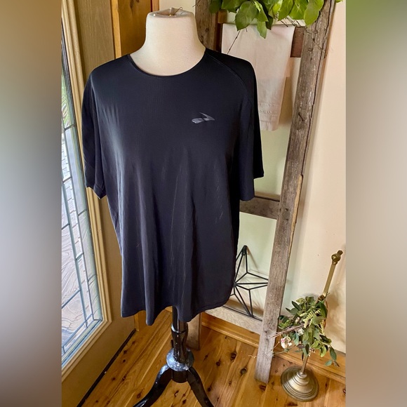✨Brooks Sprint Free Short Sleeve Shirt✨ - Picture 2 of 11